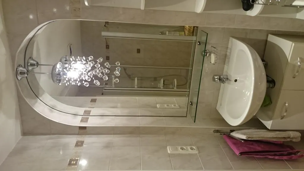 뮌헨 Schwabinglive B&B 0*,