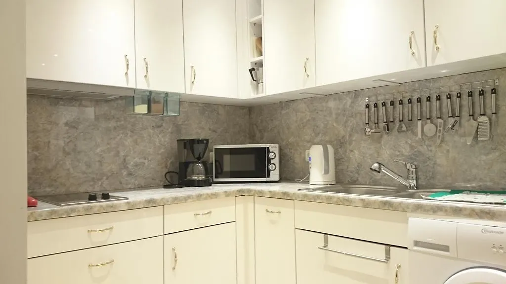 Schwabinglive Bed & Breakfast Munich Germany