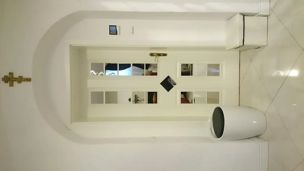 Schwabinglive Bed & Breakfast Munich