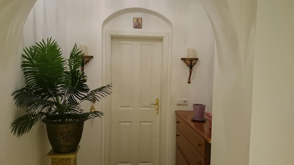 Schwabinglive Bed & Breakfast Munich
