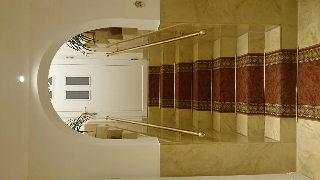 Schwabinglive Bed & Breakfast Munich