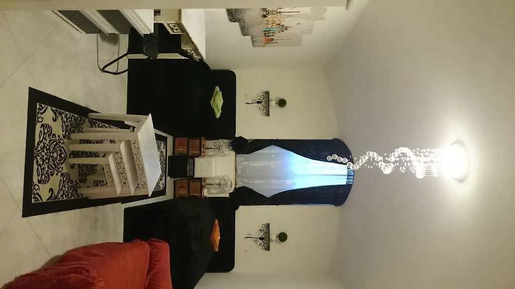Schwabinglive Bed & Breakfast Munich 0*,